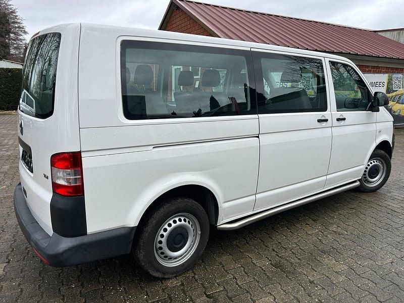 Gebraucht VW Caravelle 85 PS (62 kW) 2015 Weiß Van / Kleinbus