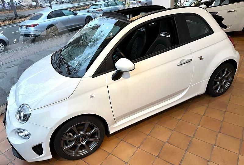 Gebraucht Abarth 595C 165 PS (121 kW) 2023 Weiß Cabrio