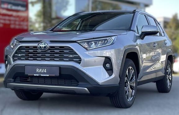 Lichtsilber metallic Gebraucht 2024 Toyota RAV4 Hybrid Team SUV | 43.990 € (Etwas zu teuer) - Bild 1/3