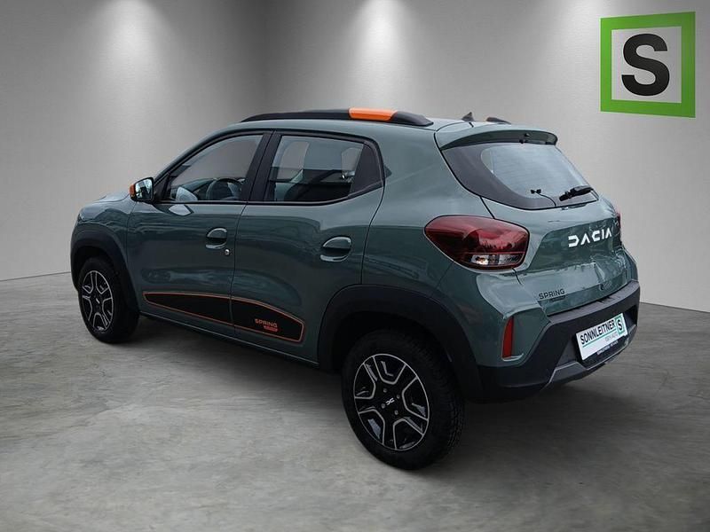 Używany Dacia Spring Essentiel 33 kW (45 KM) 2023 Zielony Hatchback