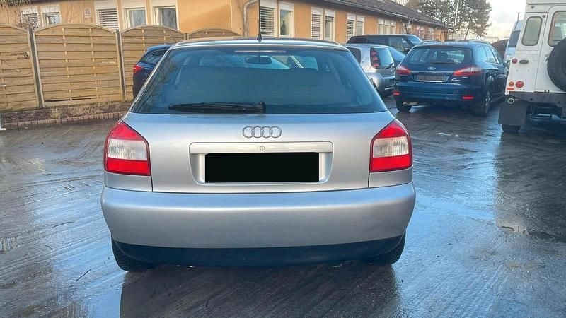 Gebraucht Audi A3 116 PS (85 kW) 2001 Silber Kleinwagen
