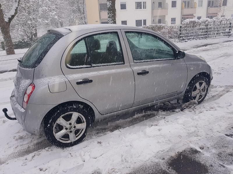 Gebraucht Nissan Micra 65 PS (47 kW) 2003 Grau Kleinwagen