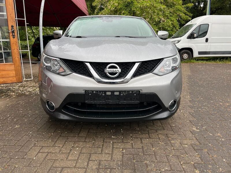 Silber Gebraucht 2017 Nissan Qashqai Acenta SUV | 12.499 € (Fairer Preis) - Bild 1/4