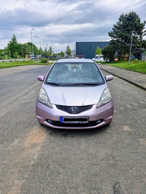 Violet Gebraucht 2010 Honda Jazz Kleinwagen | 3.800 € (Fairer Preis) - Bild 1/4