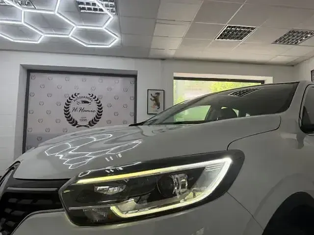 Gebraucht Renault Kadjar Life 131 PS (96 kW) 2016 Weiß SUV