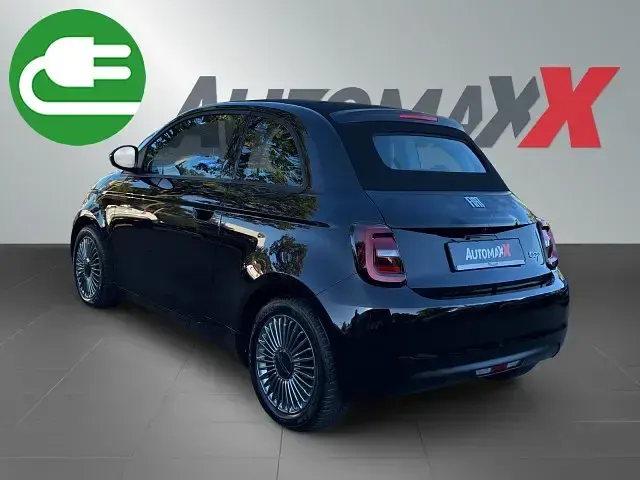 Gebraucht Fiat 500e Icon 86 kW (118 PS) 2022 Schwarz Cabrio