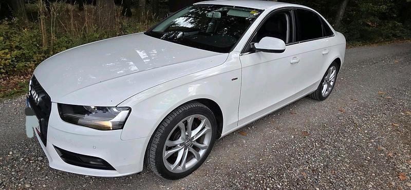 Weiß Gebraucht 2015 Audi A4 Limousine | 8.000 € (Superpreis) - Bild 1/4