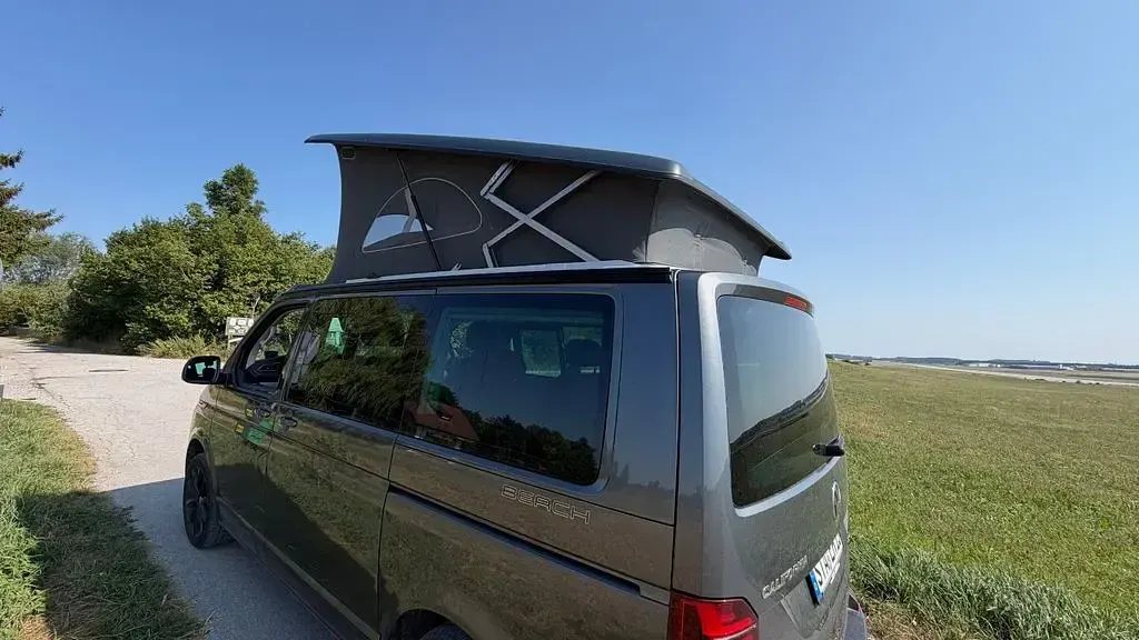 Gebraucht VW California California 150 PS (110 kW) 2024 Grau Van