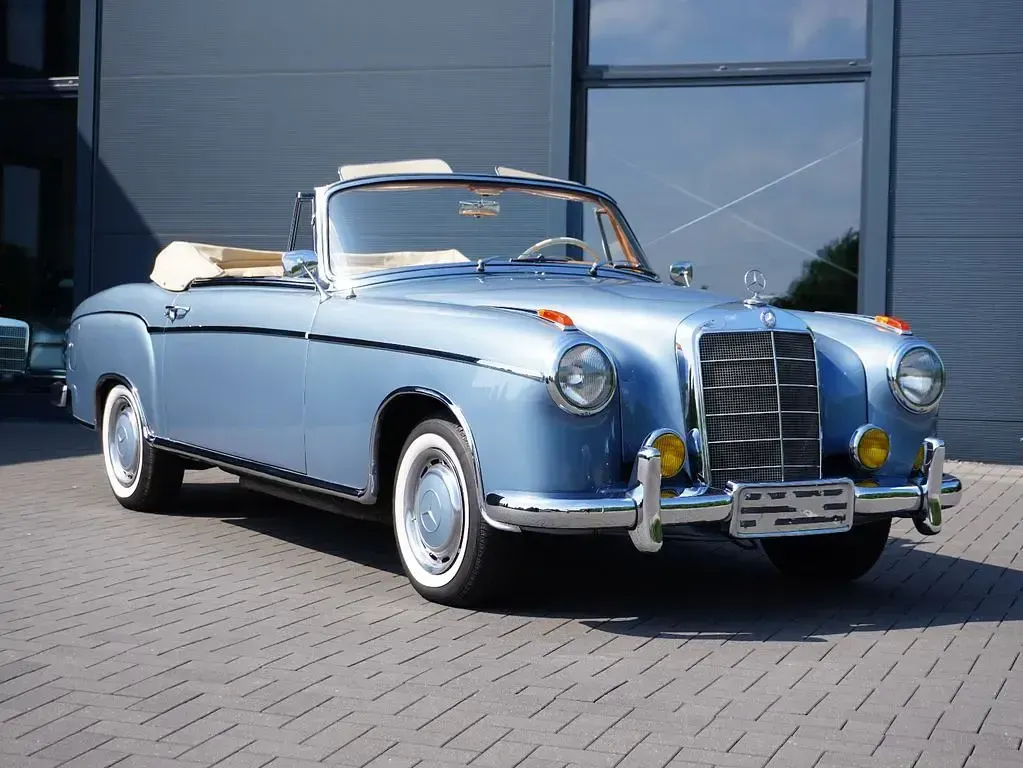 Gebraucht Mercedes W180 106 PS (77 kW) 1957 Blau Cabrio