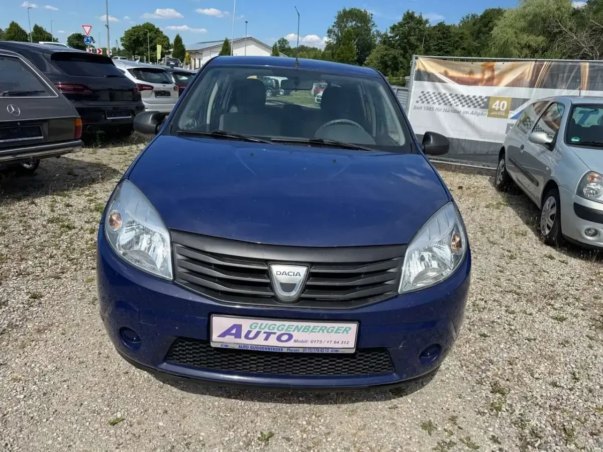 Gebraucht Dacia Sandero Basis 75 PS (55 kW) 2009 Blau Kleinwagen