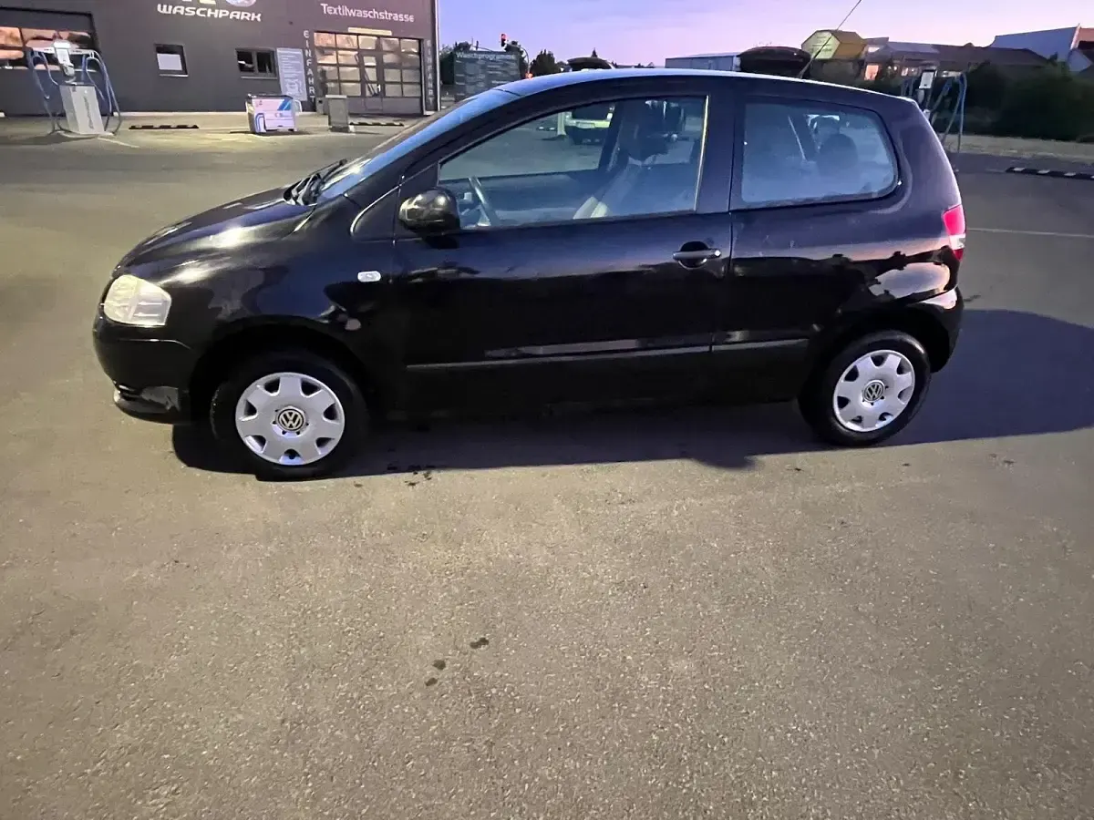 Brugt VW Fox 55 HK (40 kW) 2007 Sort Hatchback