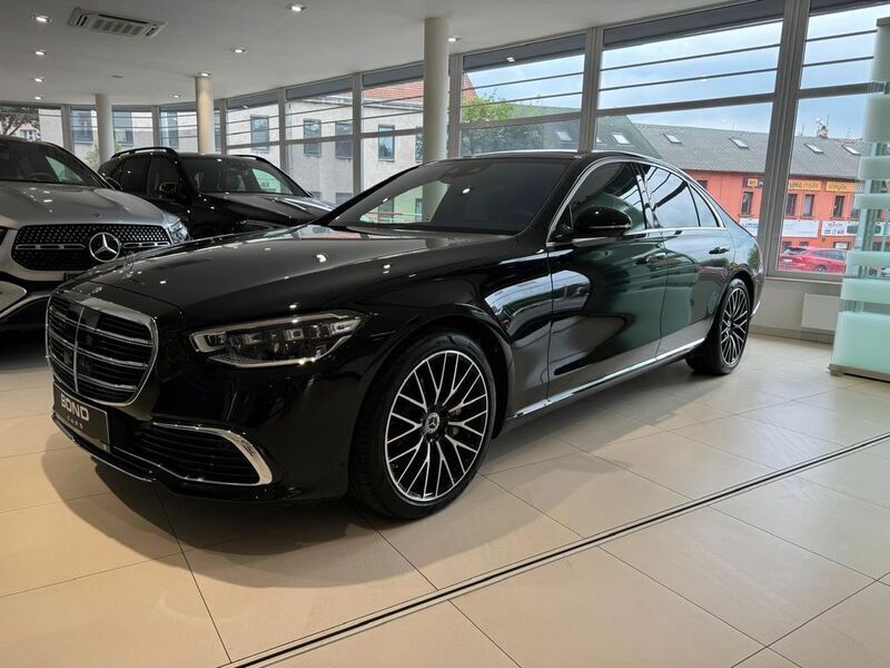 Schwarz Gebraucht 2024 Mercedes S580 Premium Plus Limousine | 119.990 € - Bild 1/4