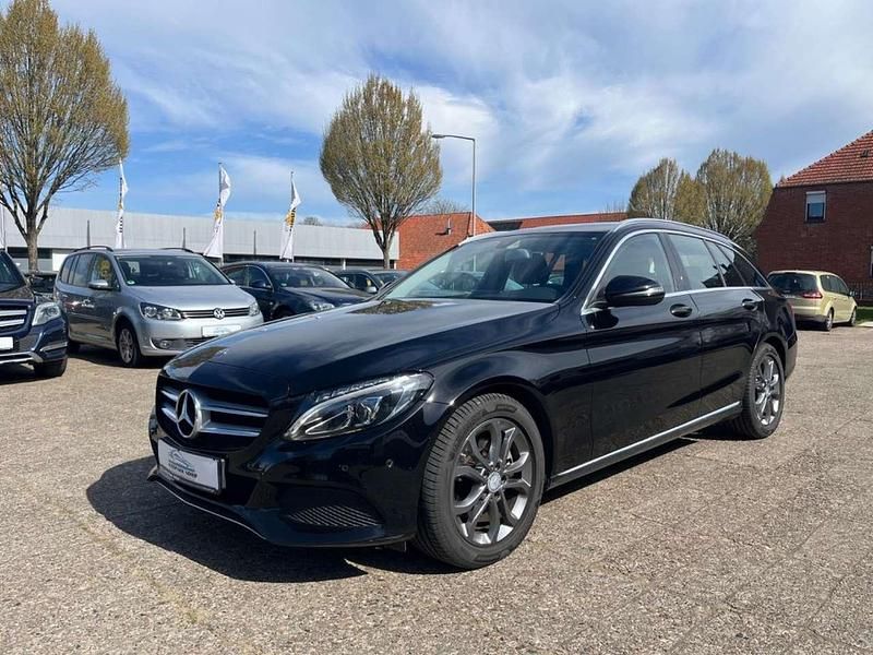 Schwarz Gebraucht 2015 Mercedes C220 Kombi | 17.490 € (Fairer Preis) - Bild 1/4
