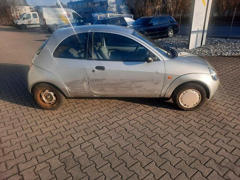 Gebraucht Ford Ka 60 PS (44 kW) 2004 Silber Kleinwagen