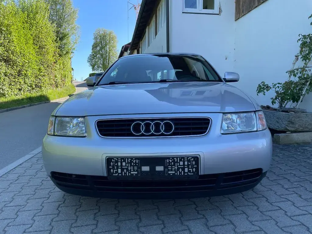 Brugt Audi A3 2000 Sølv Hatchback