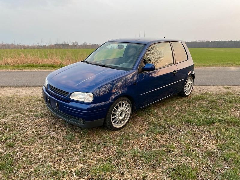 Blau Gebraucht 2000 Seat Arosa Kleinwagen | 2.999 € - Bild 1/4