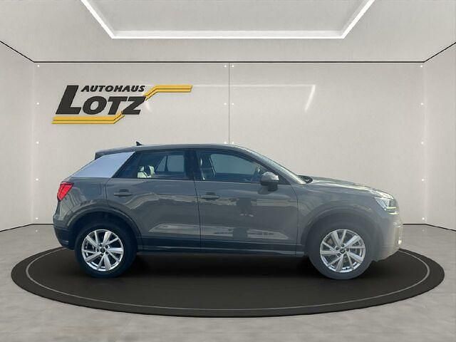 Gebraucht Audi Q2 Sport 150 PS (110 kW) 2020 Quantumgrau SUV