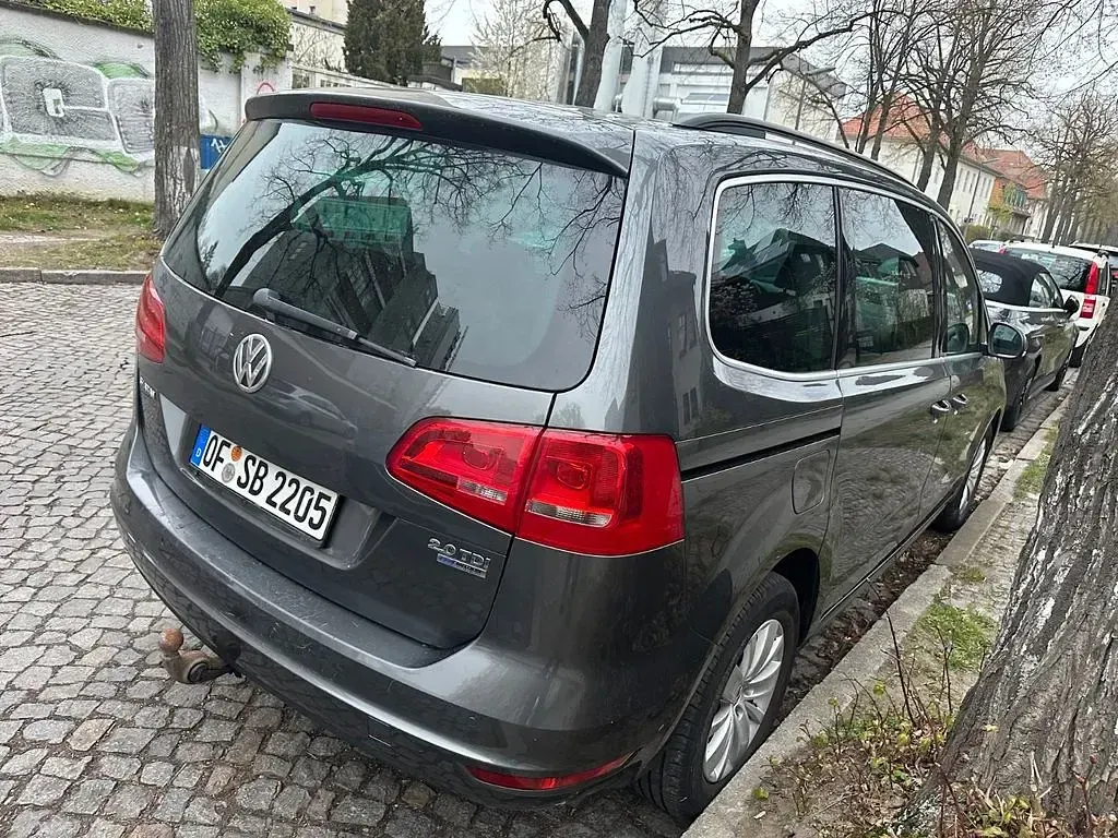 Gebraucht VW Sharan Highline 170 PS (125 kW) 2012 Grau Van / Kleinbus