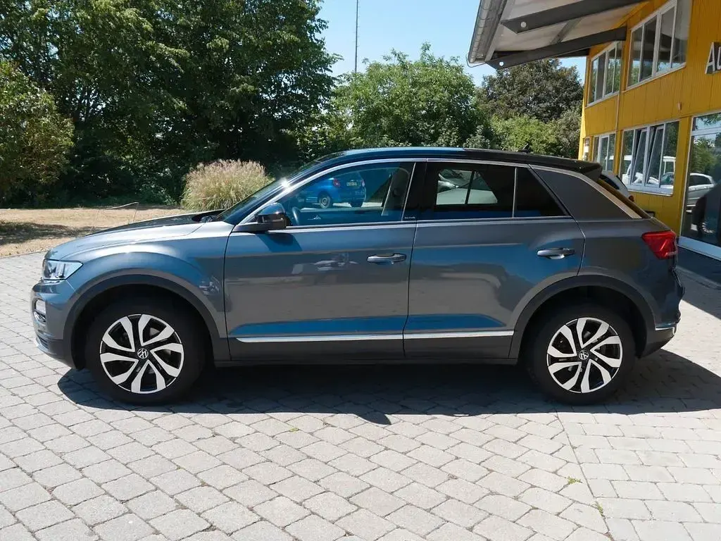 Gebraucht VW T-Roc Active 150 PS (110 kW) 2021 Grau SUV