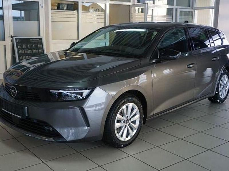 Grau Gebraucht 2023 Opel Astra Business Edition Kombi | 21.750 € (Guter Preis) - Bild 1/4