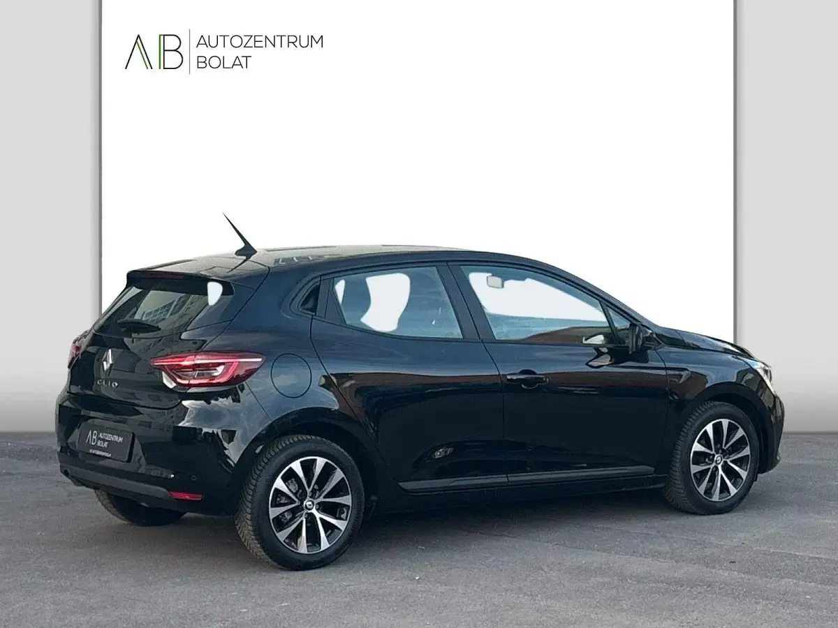 Gebraucht Renault Clio V Equilibre 67 PS (49 kW) 2022 Schwarz Kleinwagen