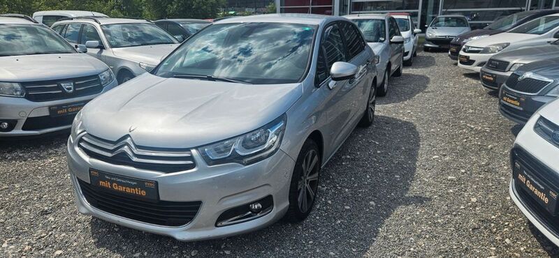 Grau Gebraucht 2015 Citroën C4 Shine Limousine | 6.990 € (Fairer Preis) - Bild 1/4