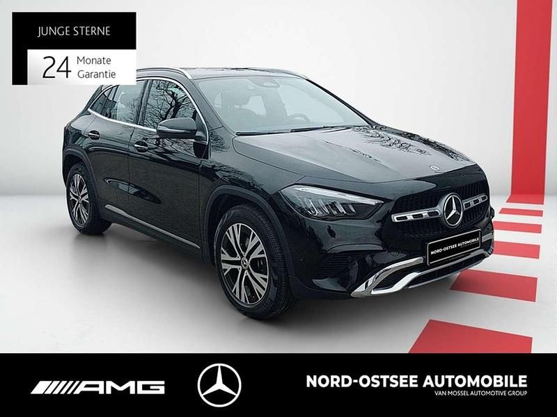 Gebraucht Mercedes GLA200 Progressive 150 PS (110 kW) 2025 Metalliclack kosmosschwarz SUV