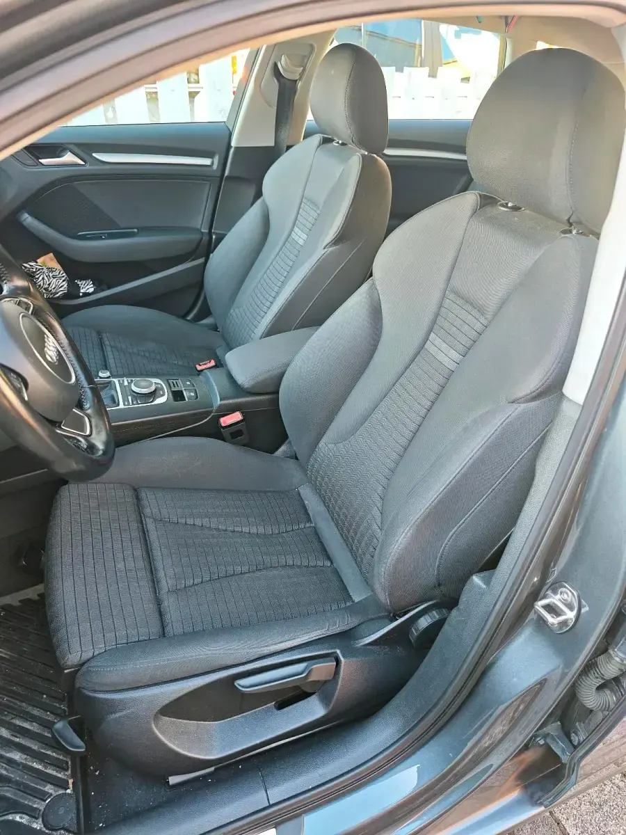 Gebraucht Audi A3 110 PS (80 kW) 2015 Grau Kleinwagen
