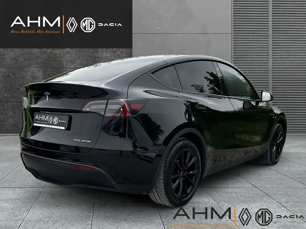 Usado Tesla Model Y 324 kW (441 CV) 2023 Negro SUV