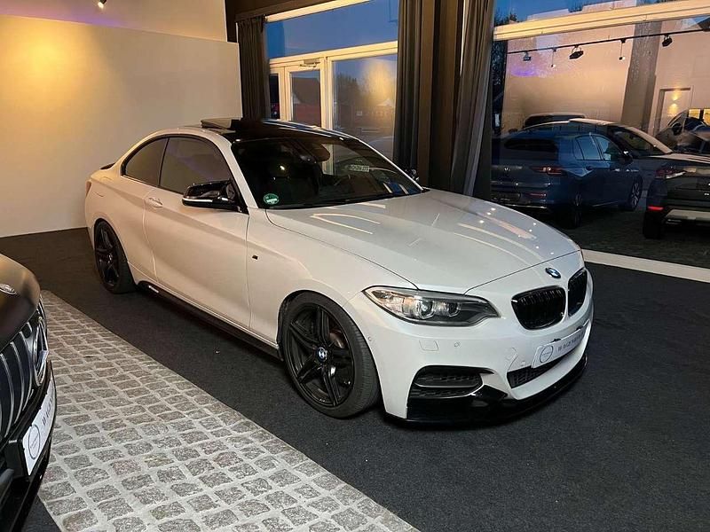 Gebraucht BMW M240 340 PS (250 kW) 2016 Mineralweiss Coupé
