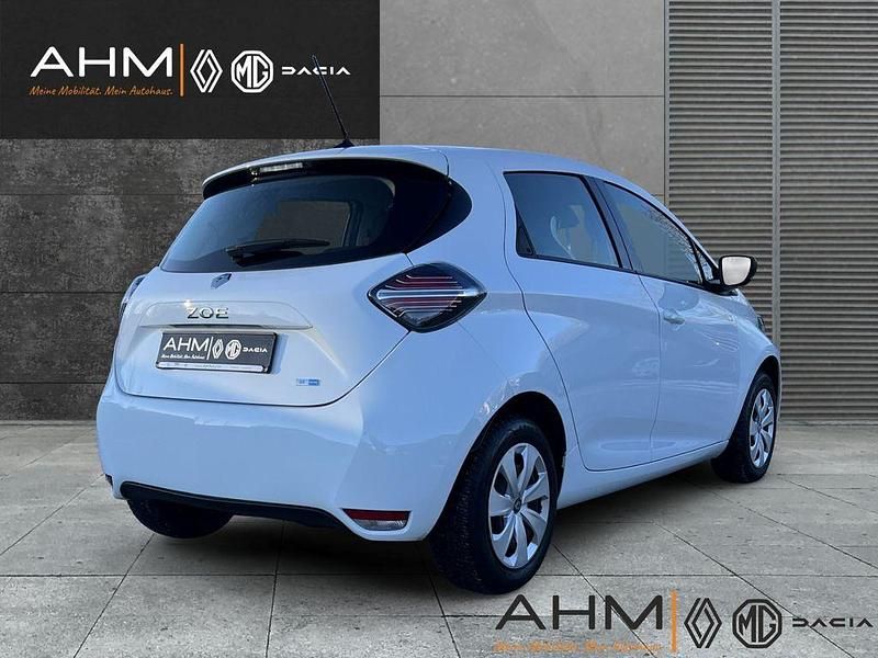 Gebraucht Renault Zoe Life 80 kW (110 PS) 2021 Weiss Kleinwagen