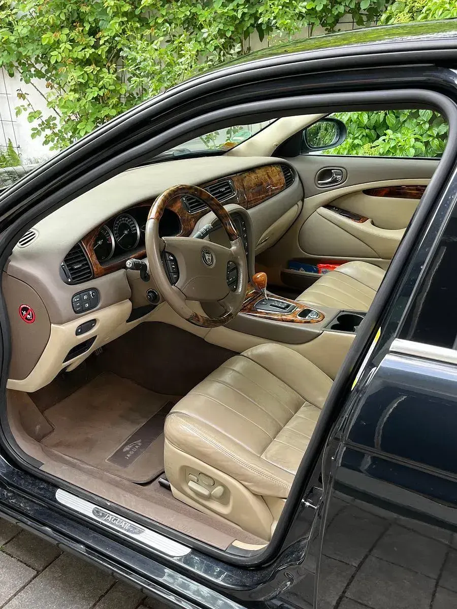 Brugt Jaguar S-Type Executive 207 HK (152 kW) 2005 Sort Sedan