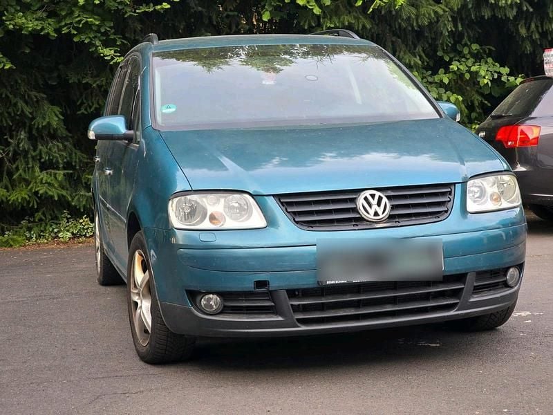 Grün Gebraucht 2006 VW Touran Van / Kleinbus | 1.000 € (Superpreis) - Bild 1/4