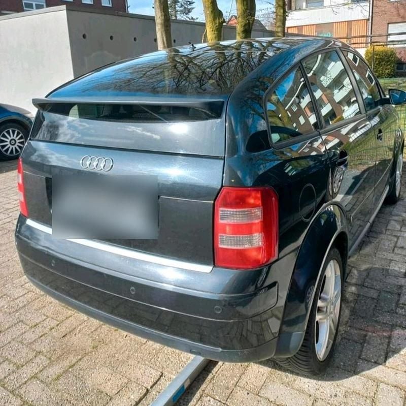 Second-hand Audi A2 110 CP (80 kW) 2002 Negru Hatchback