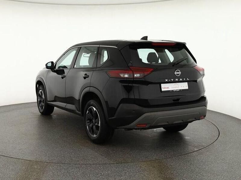 Neu Nissan X-Trail Acenta 163 PS (119 kW) 2025 Schwarz SUV