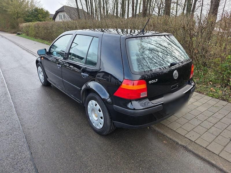 Gebraucht VW Golf III 75 PS (55 kW) 1999 Schwarz Limousine