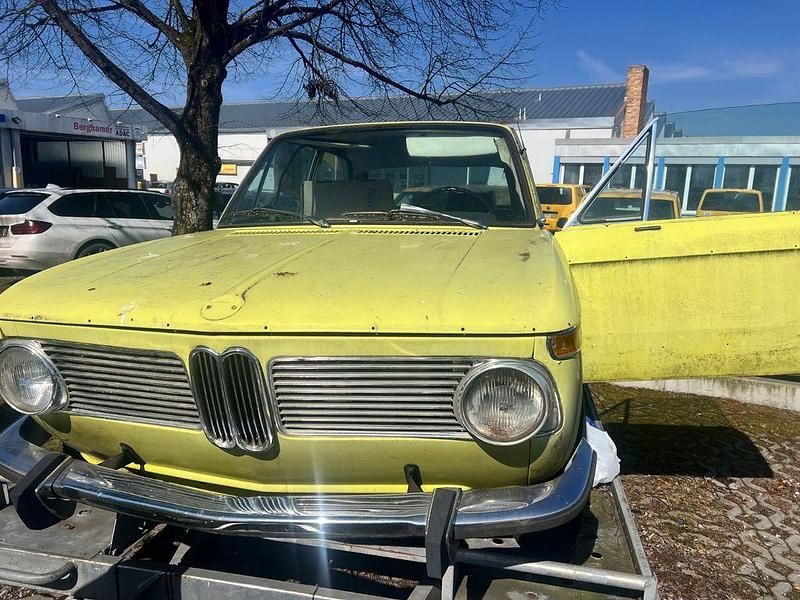 Gebraucht BMW 1802 122 PS (89 kW) 1972 Schwarz Kombi