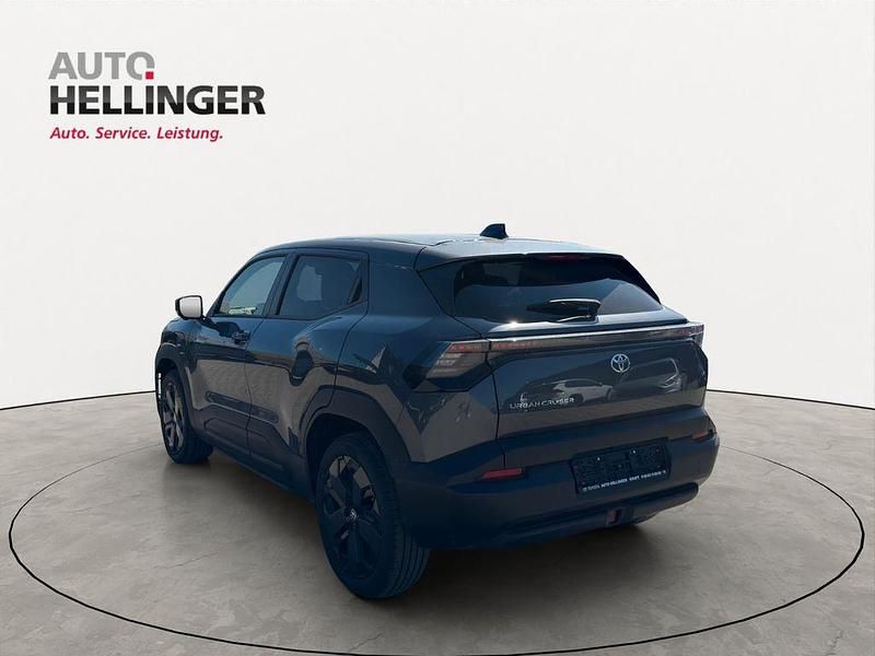 Neu Toyota Urban Cruiser Lounge 127 kW (174 PS) 2026 Grau SUV
