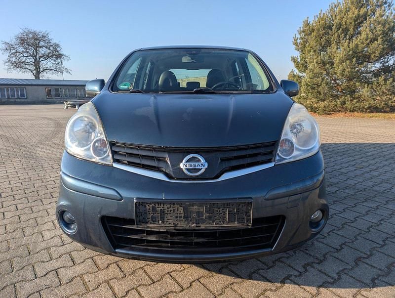 Gebraucht Nissan Note 88 PS (64 kW) 2012 Grau Limousine