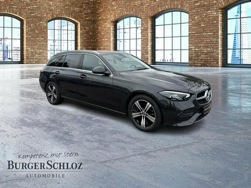 Gebraucht Mercedes C180 Avantgarde 170 PS (125 kW) 2024 Metalliclack graphitgrau Kombi