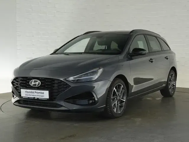 Gebraucht Hyundai i30 Advantage 140 PS (102 kW) 2025 Grau Kombi