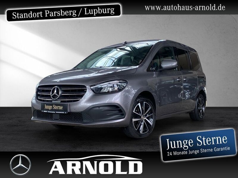 Chromitgrau Gebraucht 2022 Mercedes T180 Progressive Van / Kleinbus | 22.750 € (Superpreis) - Bild 1/4