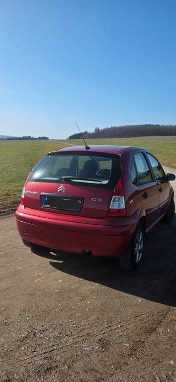 Gebraucht Citroën C3 Tonic 60 PS (44 kW) 2009 Rot Limousine