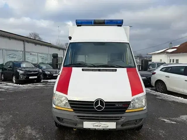 Używany Mercedes Sprinter 2001 Biały