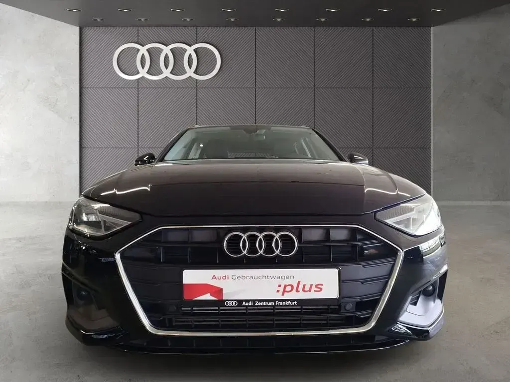Occasion Audi A4 150 ch (110 kW) 2023 Noir Break