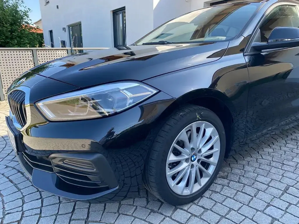 Gebraucht BMW 118 Advantage 140 PS (102 kW) 2020 Schwarz Limousine