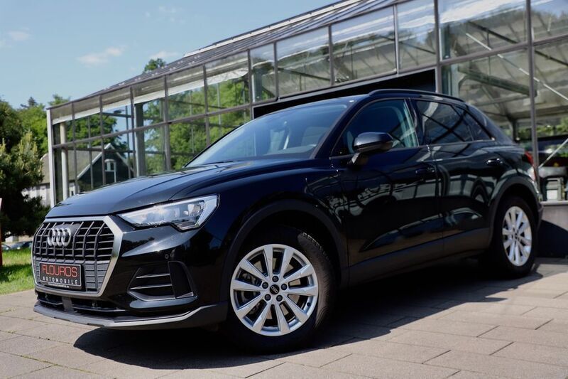 Schwarz Gebraucht 2021 Audi Q3 Business SUV | 27.950 € (Fairer Preis) - Bild 1/4