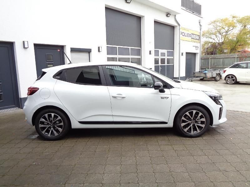 Neu Mitsubishi Colt Plus 143 PS (105 kW) 2025 Weiß Kleinwagen