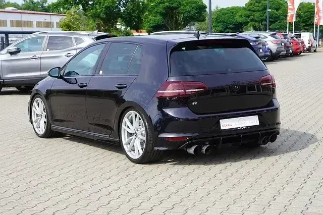 Gebraucht VW Golf VII R 300 PS (220 kW) 2016 Schwarz Limousine