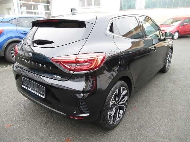 Neu Mitsubishi Colt Edition 143 PS (105 kW) 2025 Schwarz Limousine